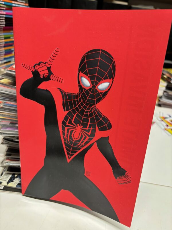Ultimate Invasion n.1 cover variant J.T. Christopher- Panini Italia 2023