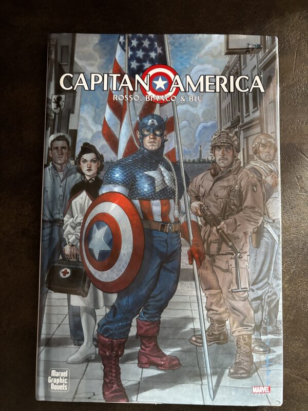 CAPITAN AMERICA - ROSSO BIANCO E BLU - CARTONATO con SOVRACCOPERTINA-PANINI