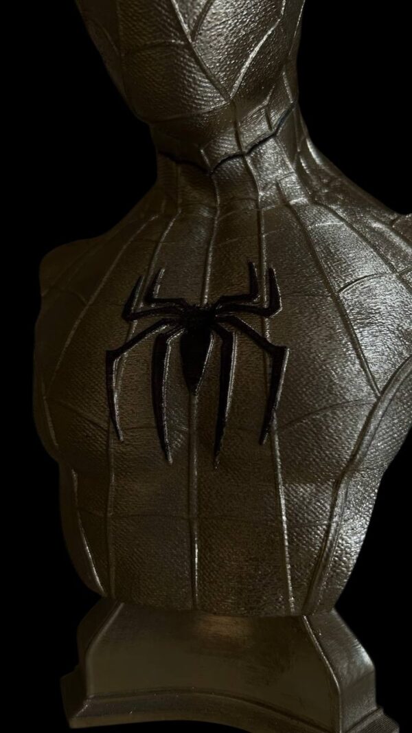Spider-Man – Busto - The Golden Web cm. 25 - immagine 4