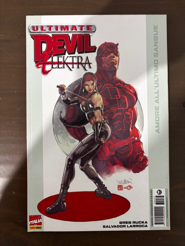 ULTIMATE DEVIL ELEKTRA - Marvel Crossover n. 37 - PANINI COMICS