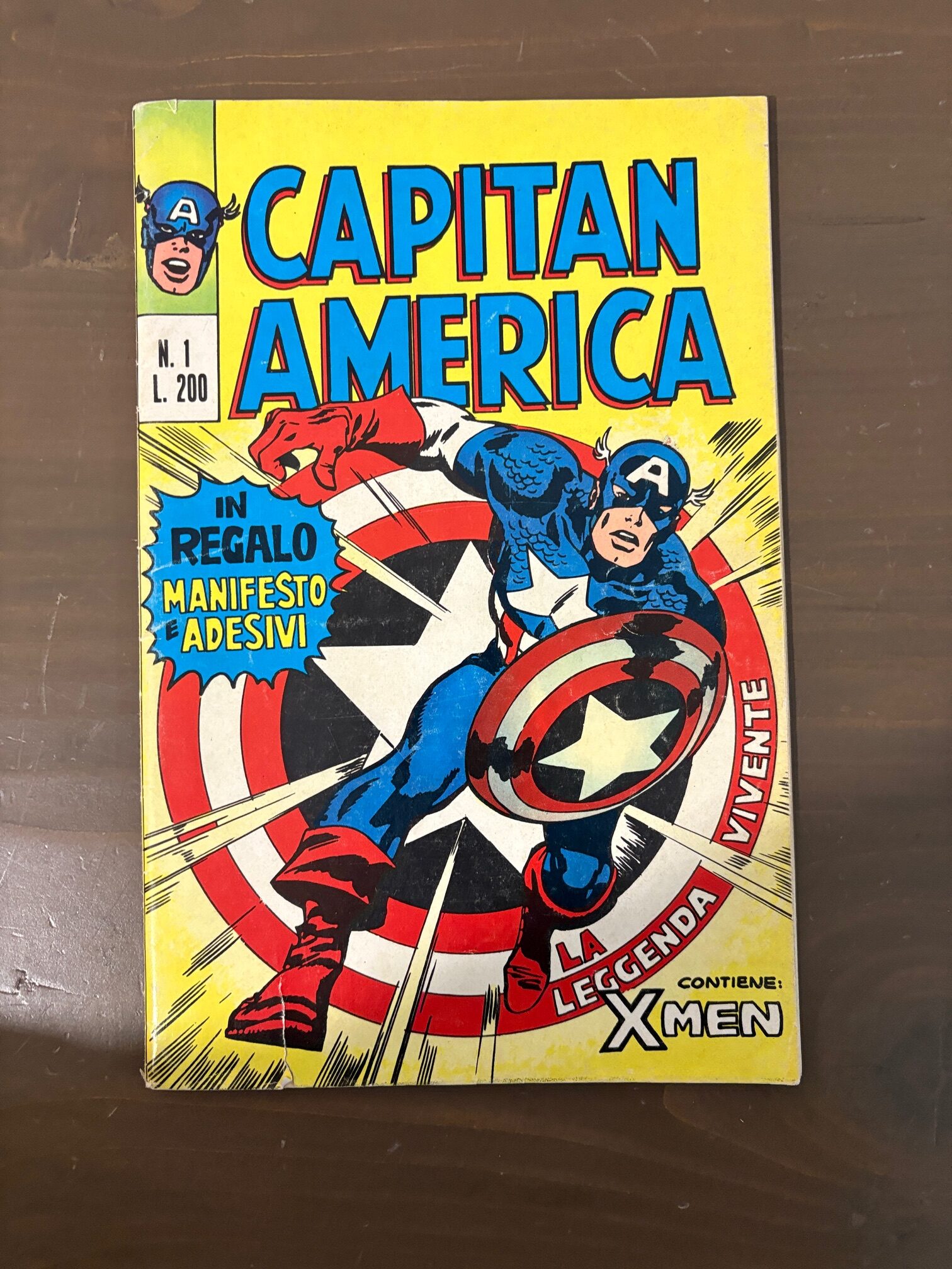 CAPITAN AMERICA corno n. 1 con poster - immagine 2