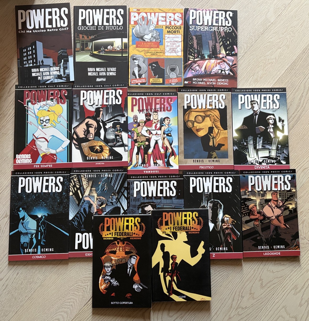 POWERS serie completa n.16 VOLUMI di BRIAN MICHEAL BENDIS - Magic Press/Panini