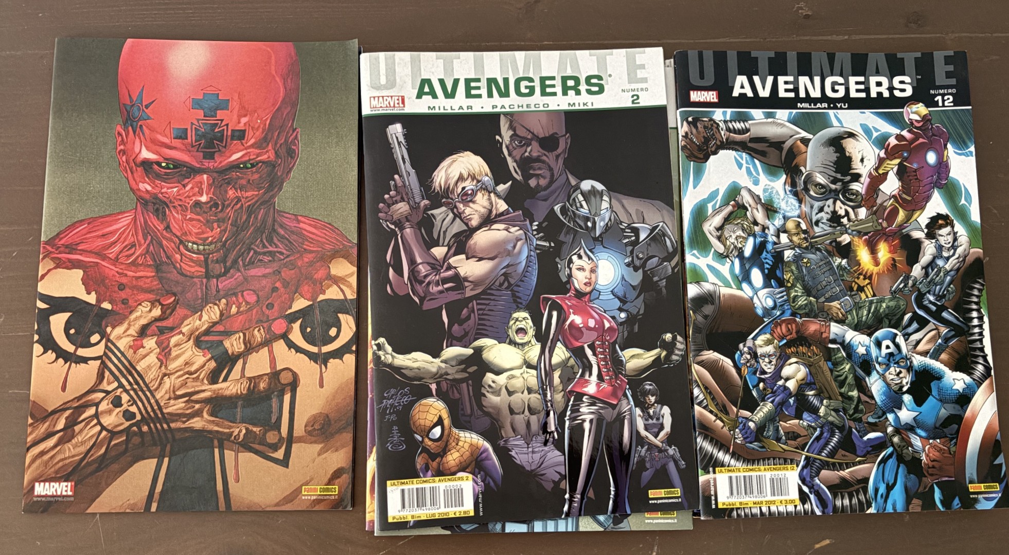 Ultimate Avengers da 1 a 12 completa 2010 con cover variant- PANINI